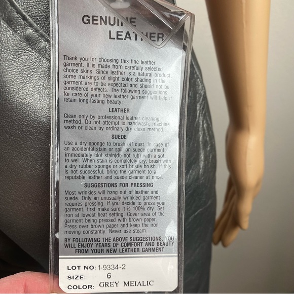 Tower Hill Collection Grey Metallic High Rise 100% Leather Pants Size 6 - Picture 7 of 13